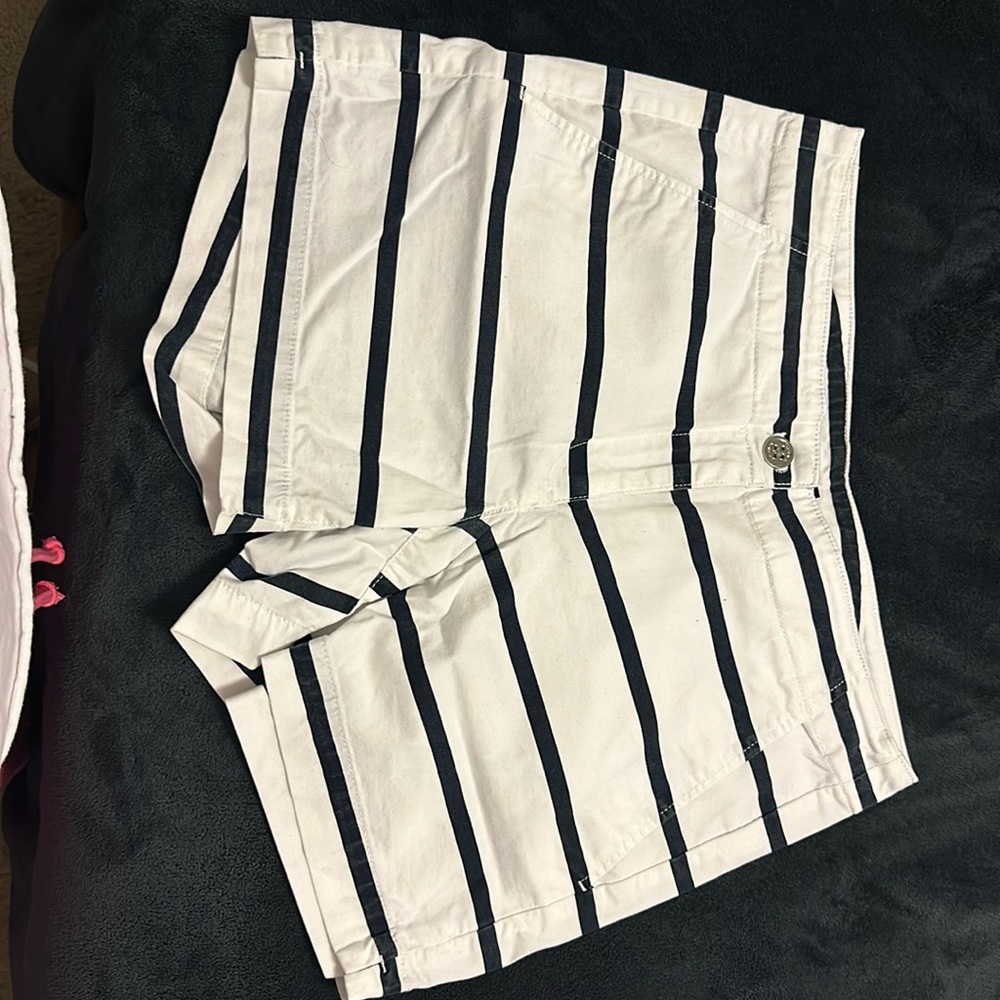 Náutica White and Navy Striped Blue Short